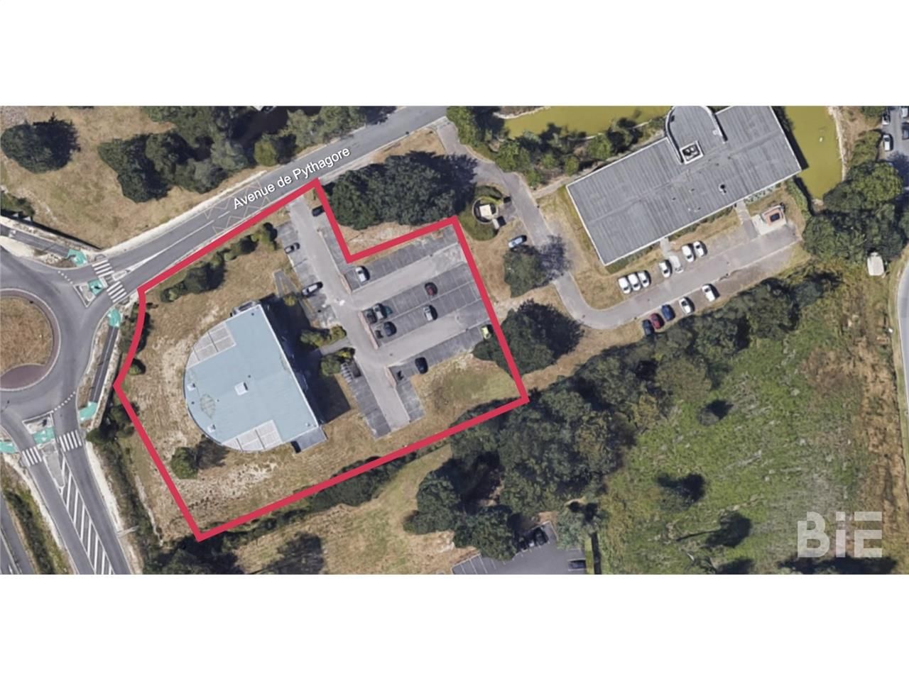 Location entrepots 4712 m² non divisibles