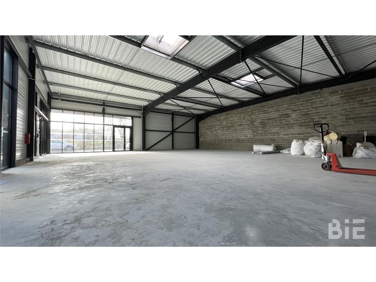 Bordeaux Immobilier Entreprises vous propose ce l