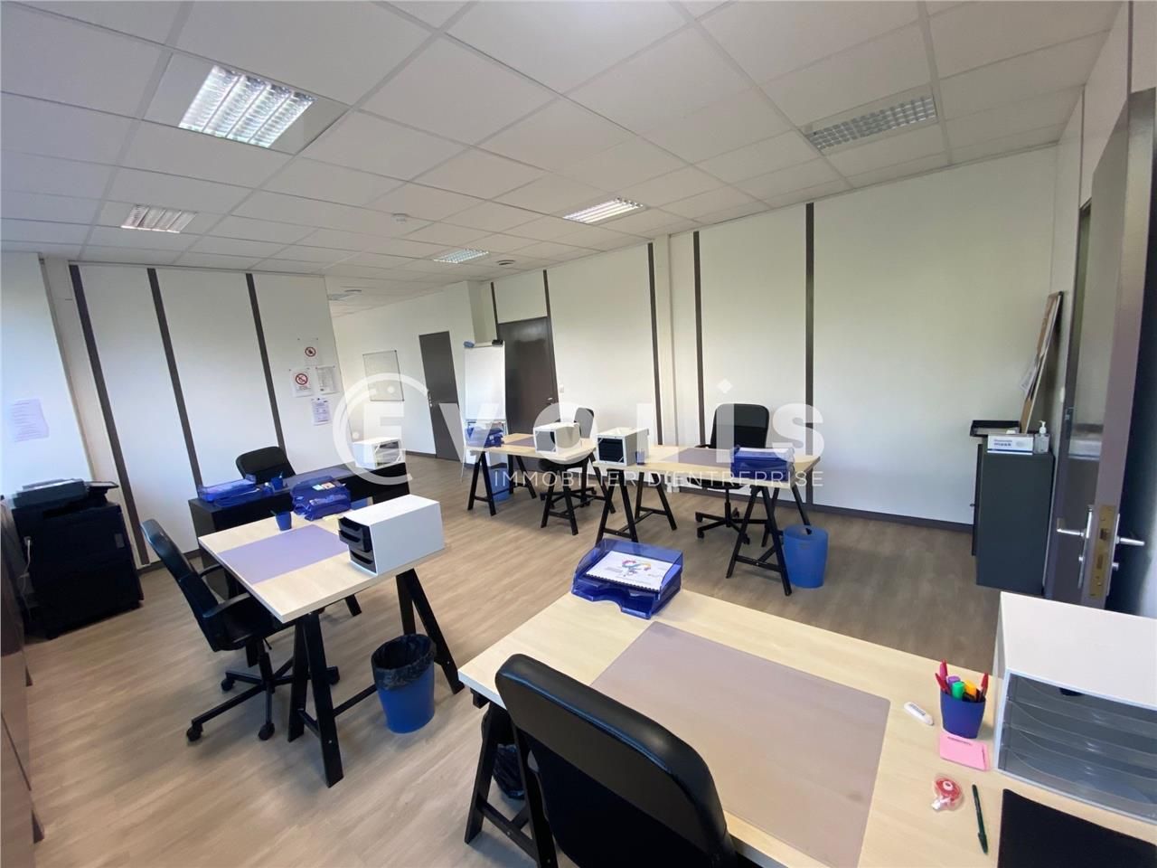 LOCATION - BUREAUX - 88 m²  Evolis Amiens vous pr