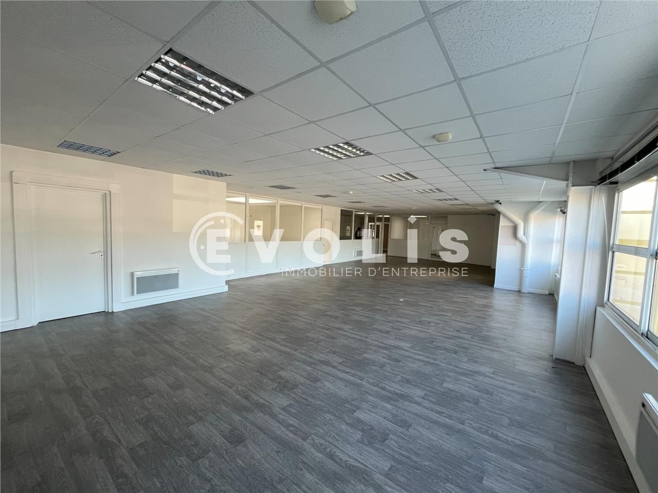 LOCATION - BUREAUX - 225 m²  Evolis Amiens vous p