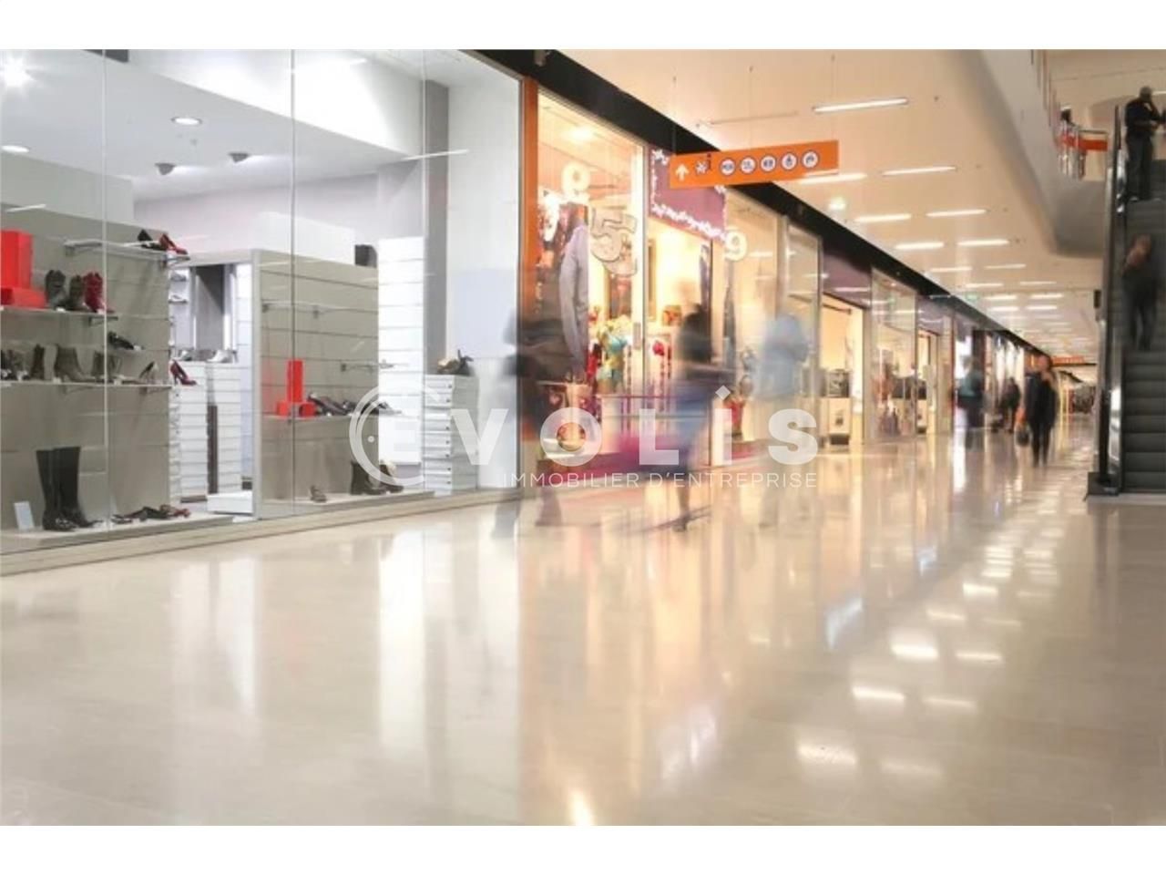 LOCATION - LOCAL COMMERCIAL - 180 m²  Evolis Amie