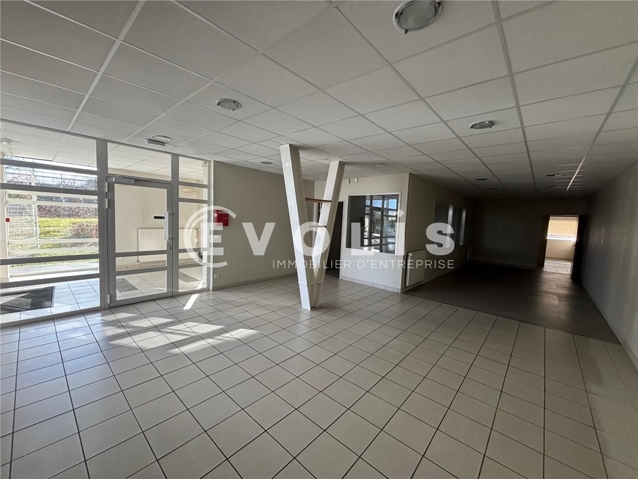 LOCATION - BUREAUX - 620 m²  Evolis Amiens vous p