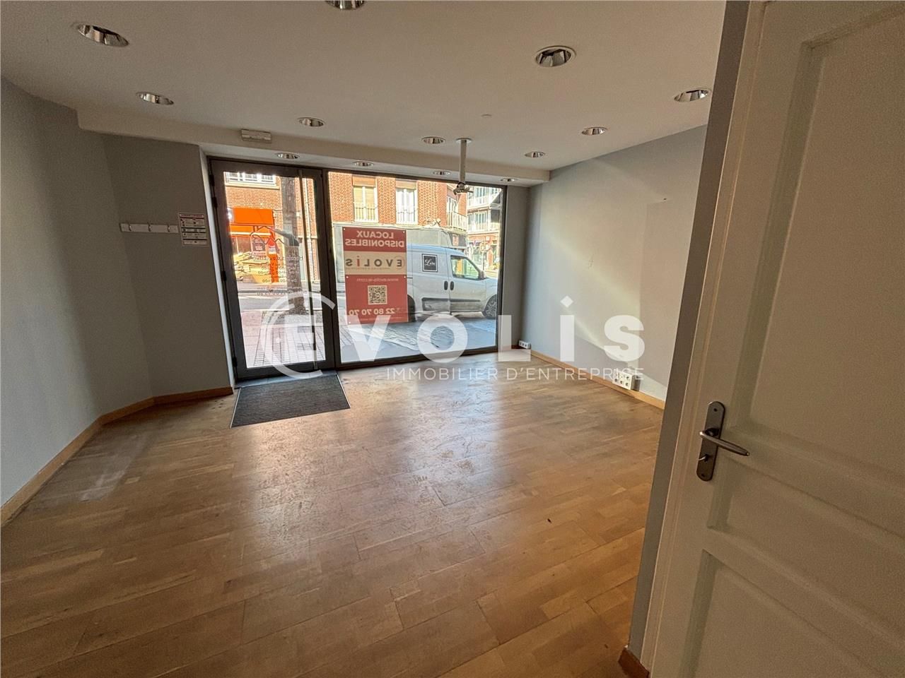 VENTE  - LOCAL COMMERCIAL - 50 m²  Evolis Amiens 