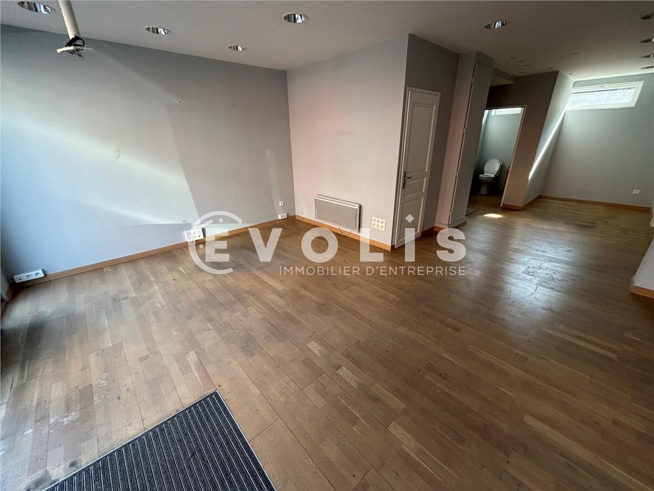 VENTE  - LOCAL COMMERCIAL - 50 m²  Evolis Amiens 