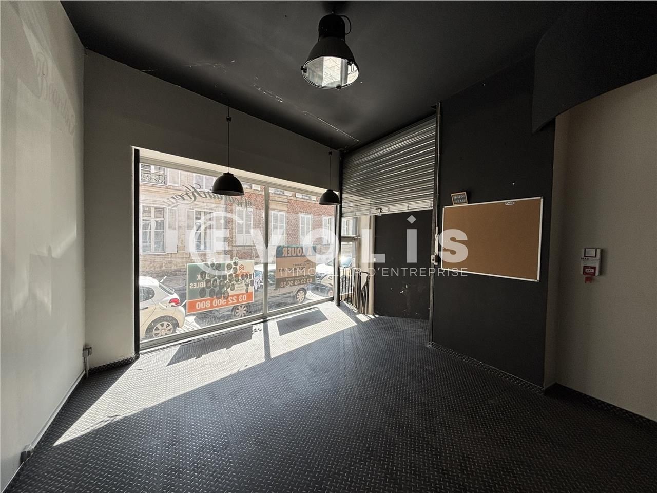 LOCATION - LOCAL COMMERCIAL - 260 m²  Evolis Amie