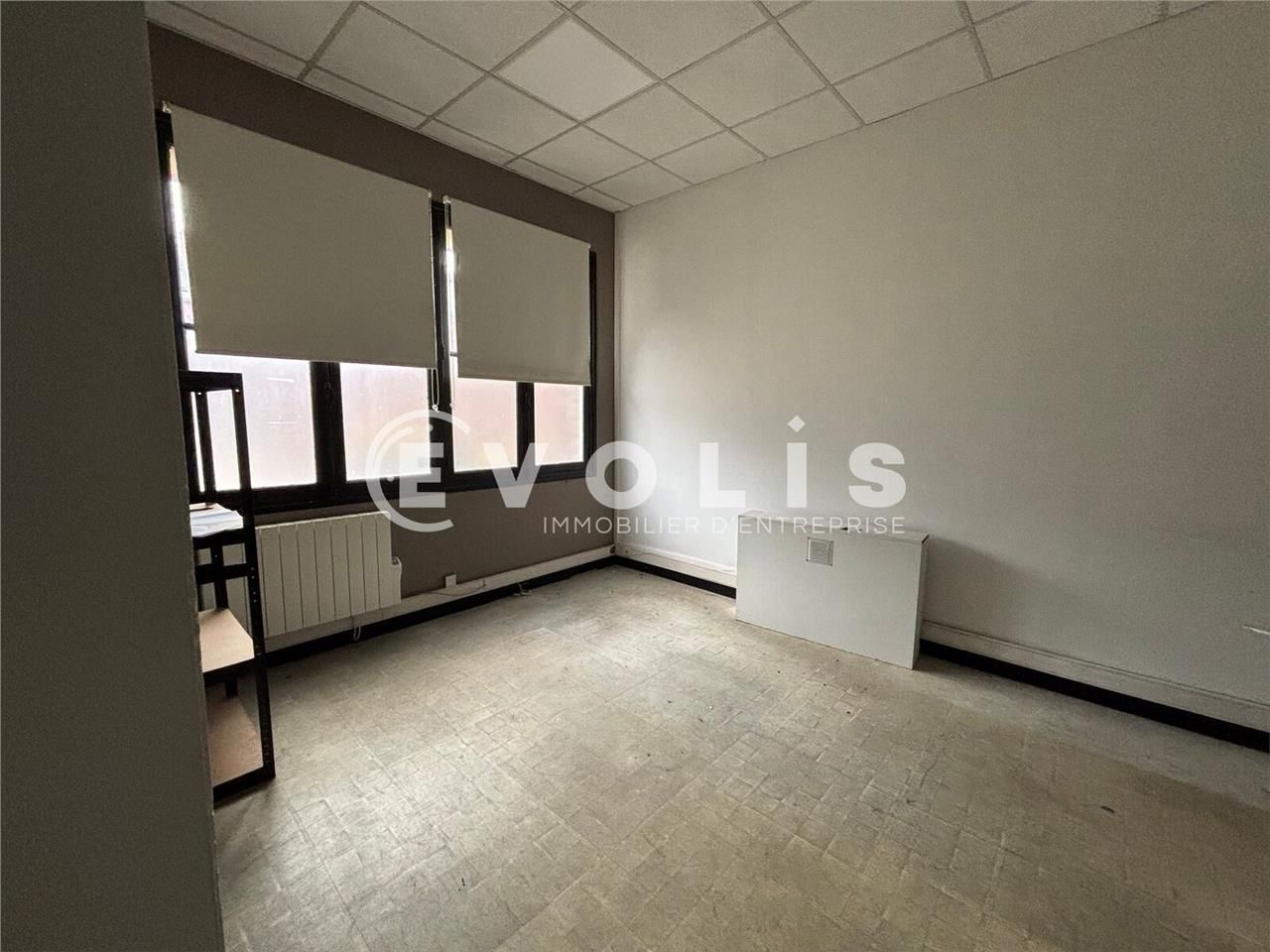 VENTE - LOCAL COMMERCIAL - 38 m² environ EVOLIS A