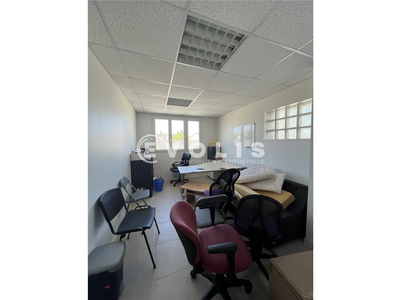 Au sein de la Zone Industrielle Vaucanson I, à pr