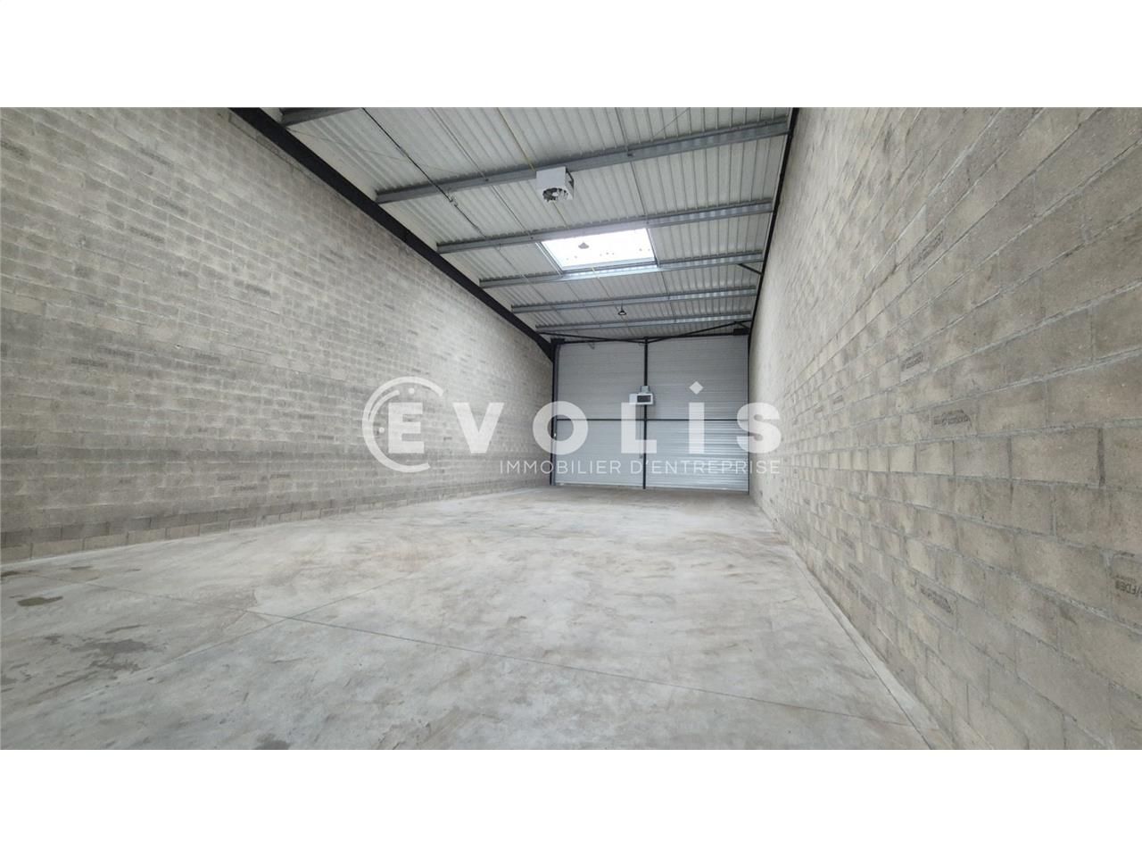 EVOLIS vous propose des locaux d'activité de 837 