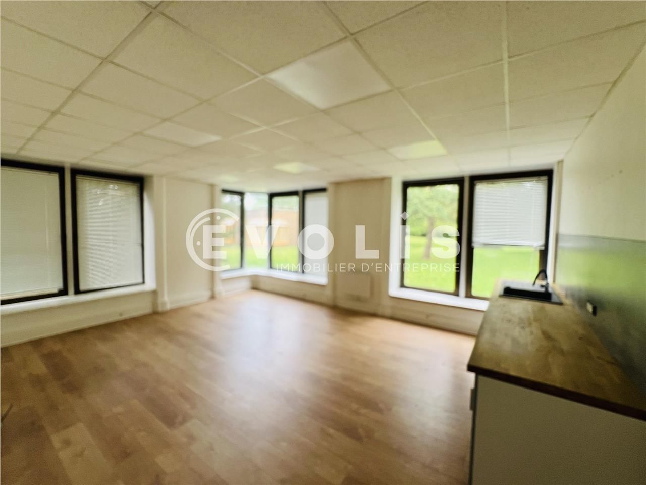 A proximité immédiate des principaux axes routier