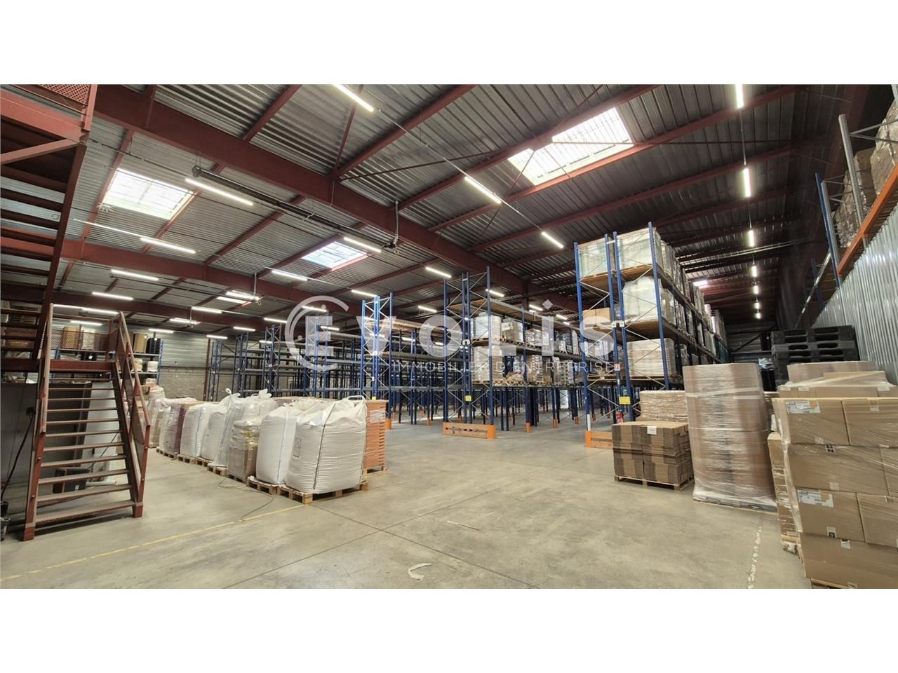 ENTREPÔT À LOUER - REBAIS (77) EVOLIS vous propos