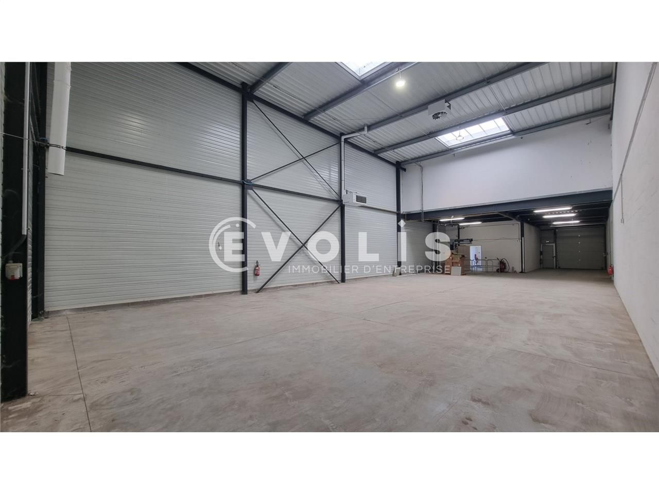 EVOLIS vous propose un local d'activité situé à p