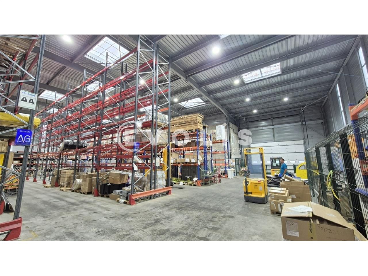 EVOLIS vous propose un bâtiment indépendant d'une