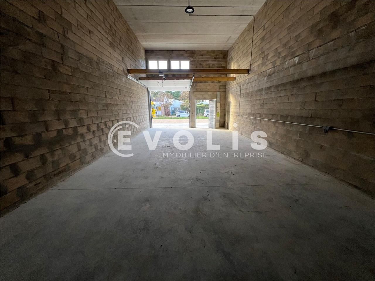 Situé à proximité de l'autoroute A5, EVOLIS vous 