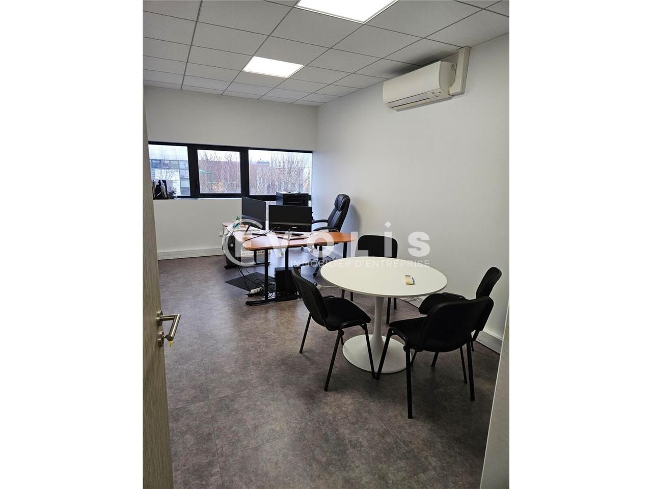 EVOLIS propose à la location un bureau privatif d