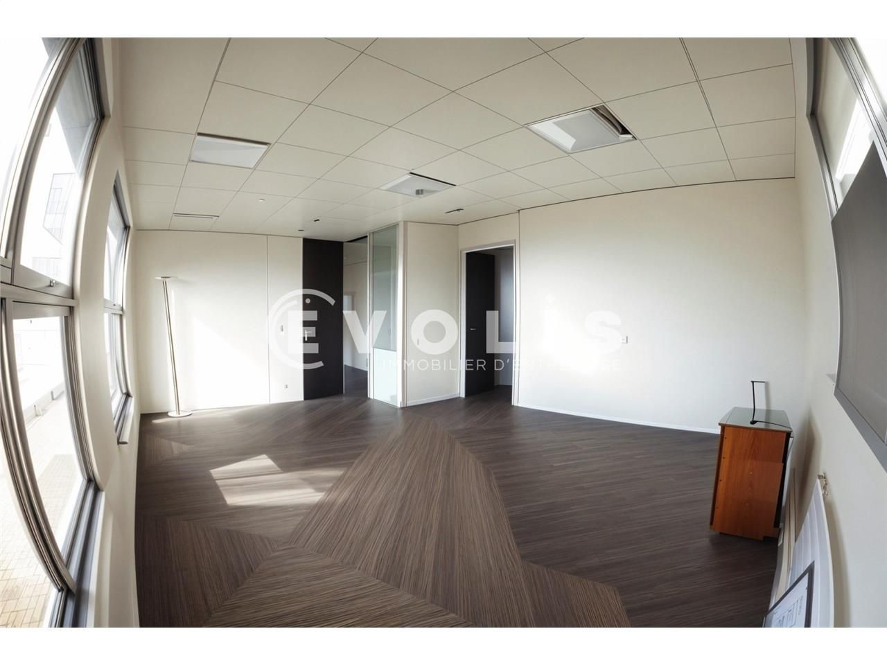 A VILLIERS SUR MARNE, découvrez ces bureaux d'exc