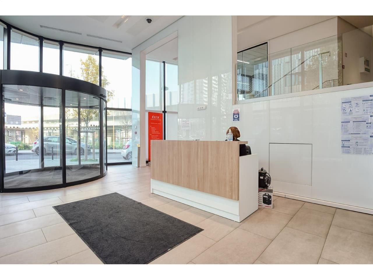 2291.61 m² pour ce bureaux en location à Paris
