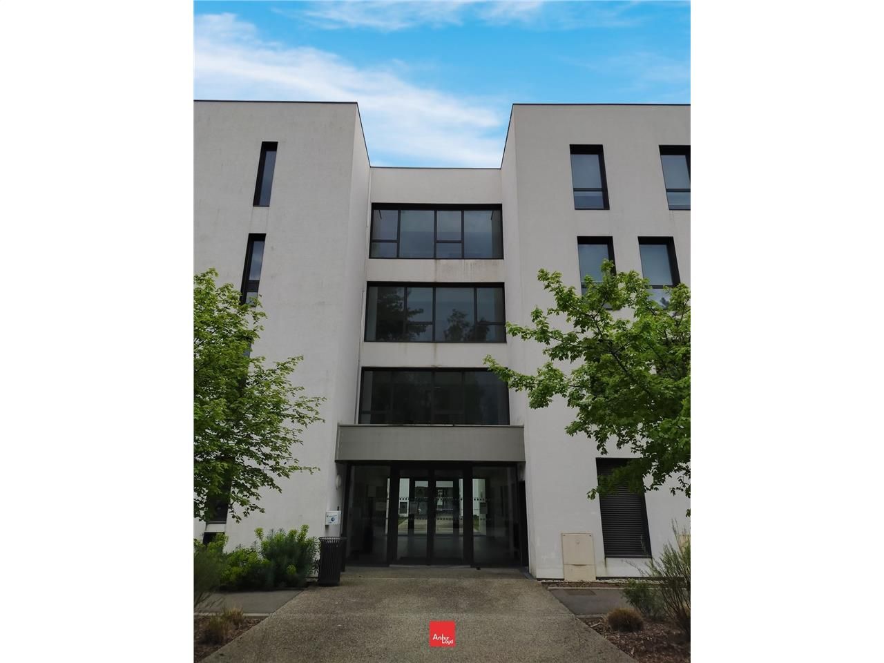 Au coeur de la technopole d'Inovallée, dans un im