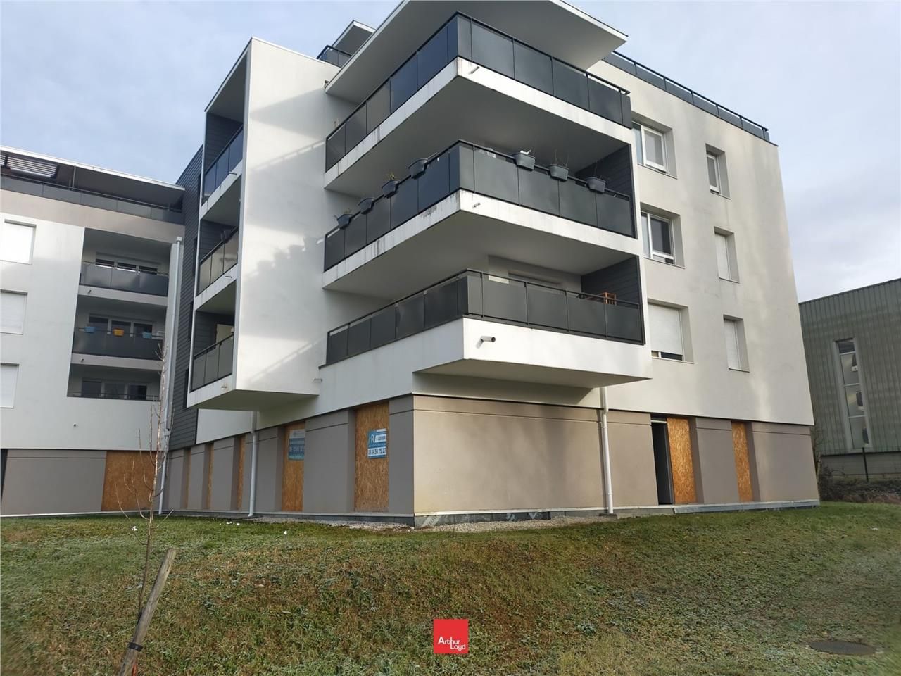 Installez votre activité  , bureau ou commerce au