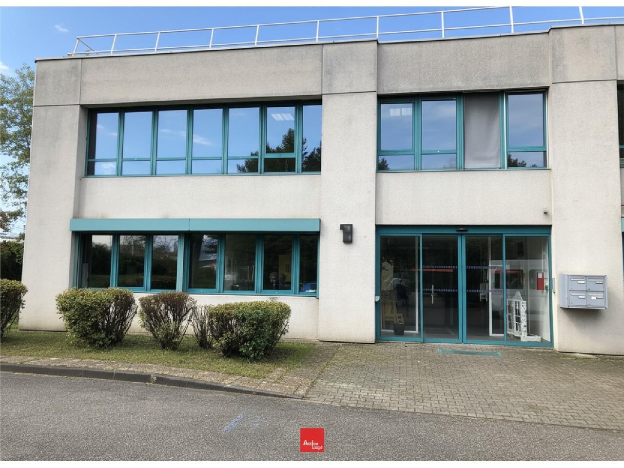 Au coeur de la zone tertiaire Mini Parc, à Eybens