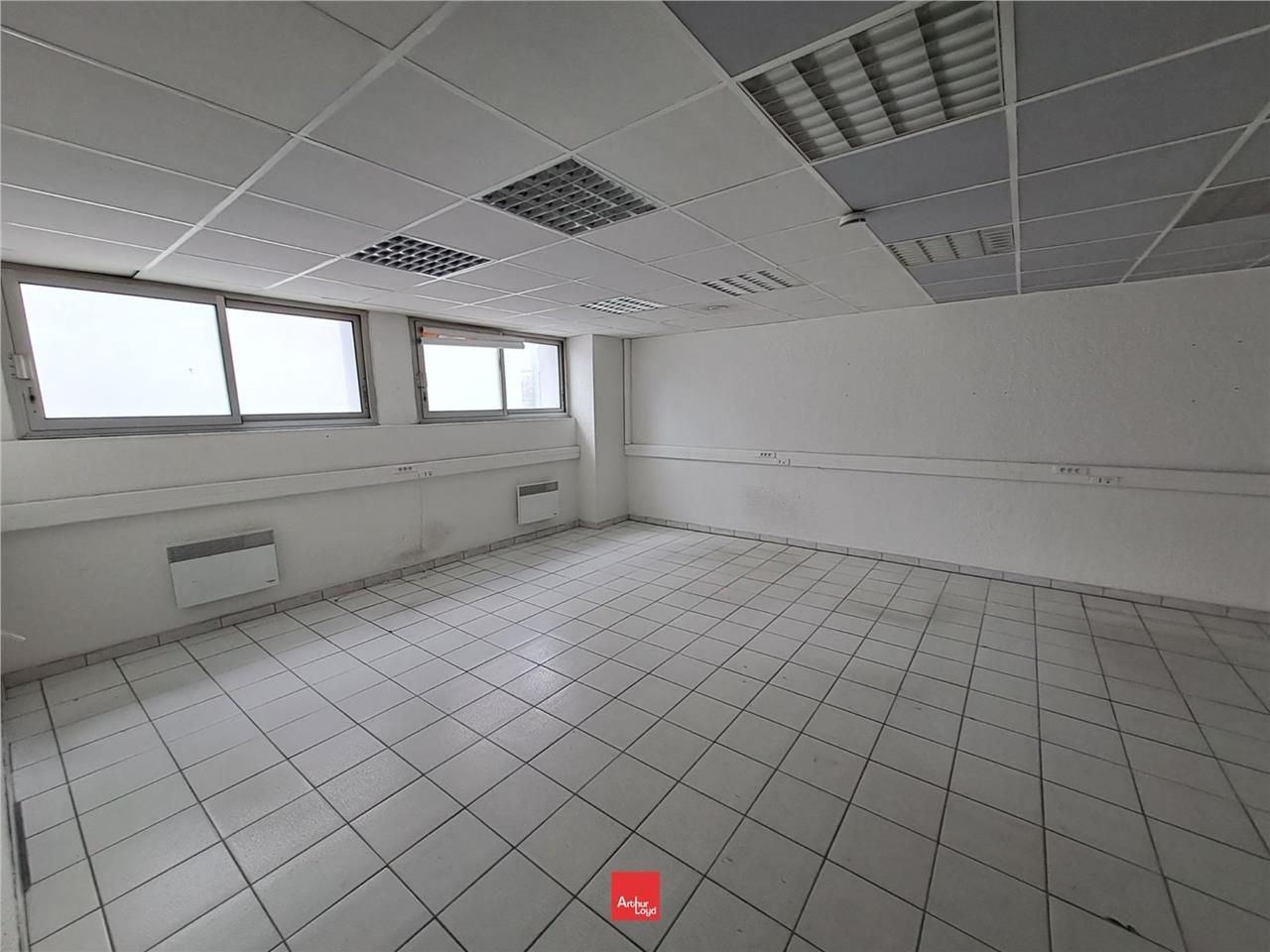 Située sur Grenoble, dans la zone d'activité de B