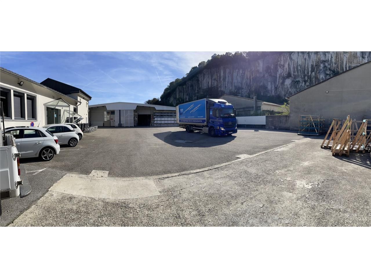 Site à fort potentiel, au coeur de la Metro, sur 