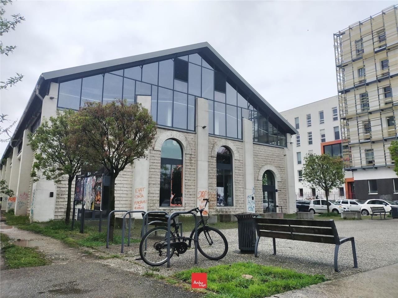 Arthur Loyd vous propose à la vente un magnifique