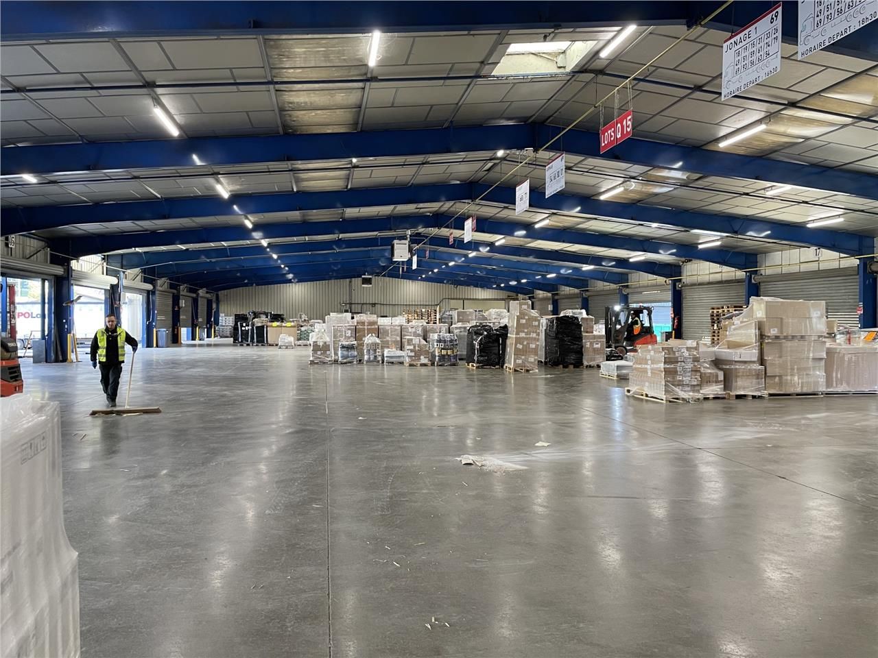 ARTHUR LOYD vous propose un Bien extrêmement rare