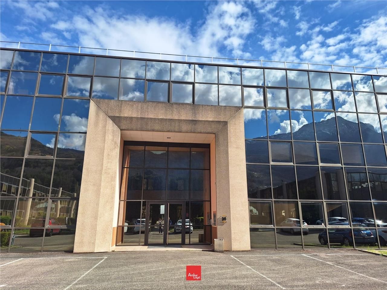 Arthur Loyd vous propose une surface de bureaux l