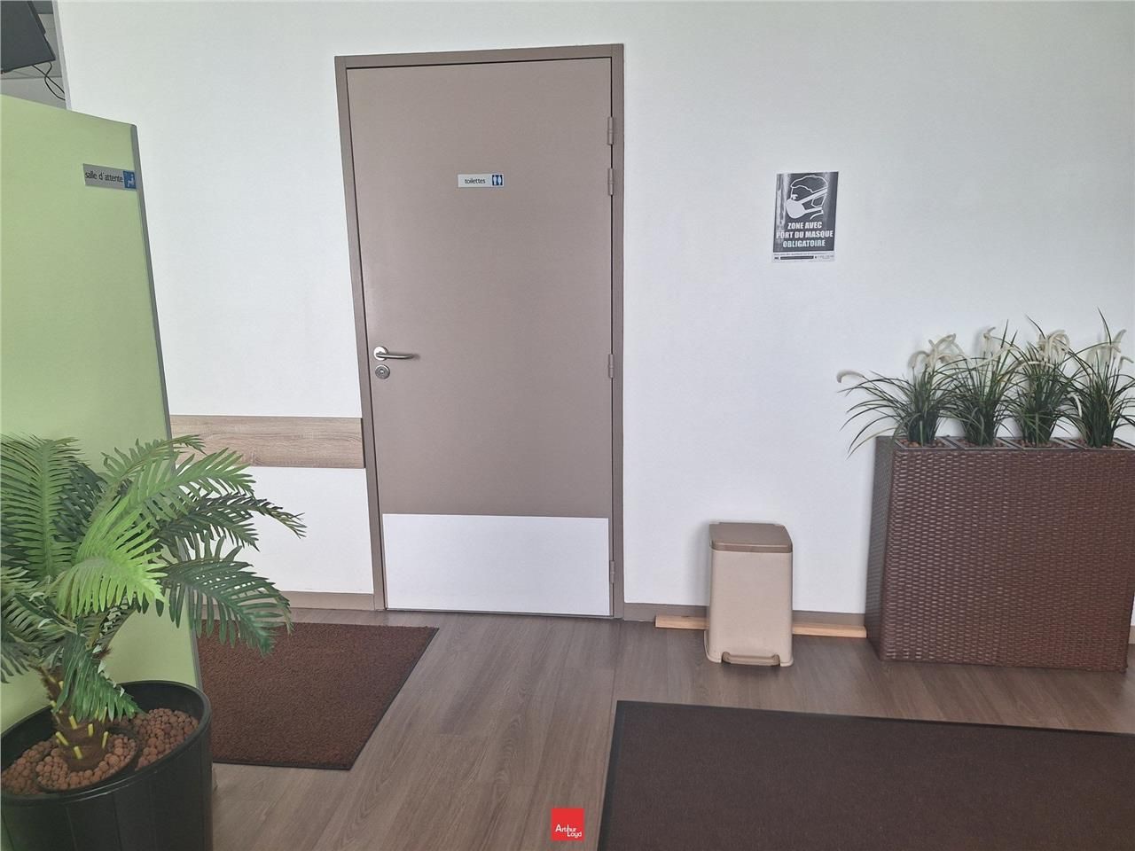 Nous vous proposons à la vente un magnifique cabi