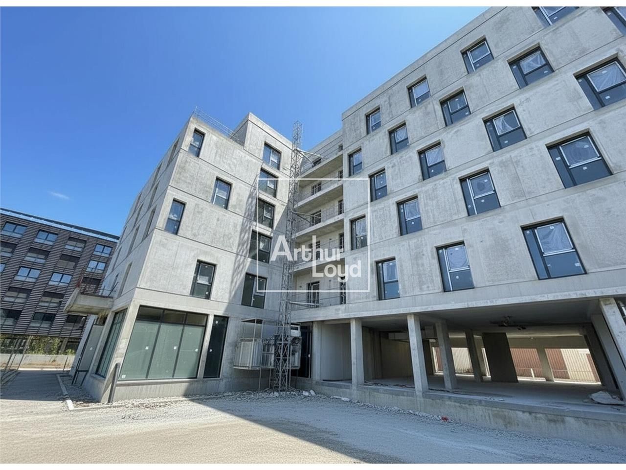 Rare opportunité d'acquérir des bureaux neuf  à G