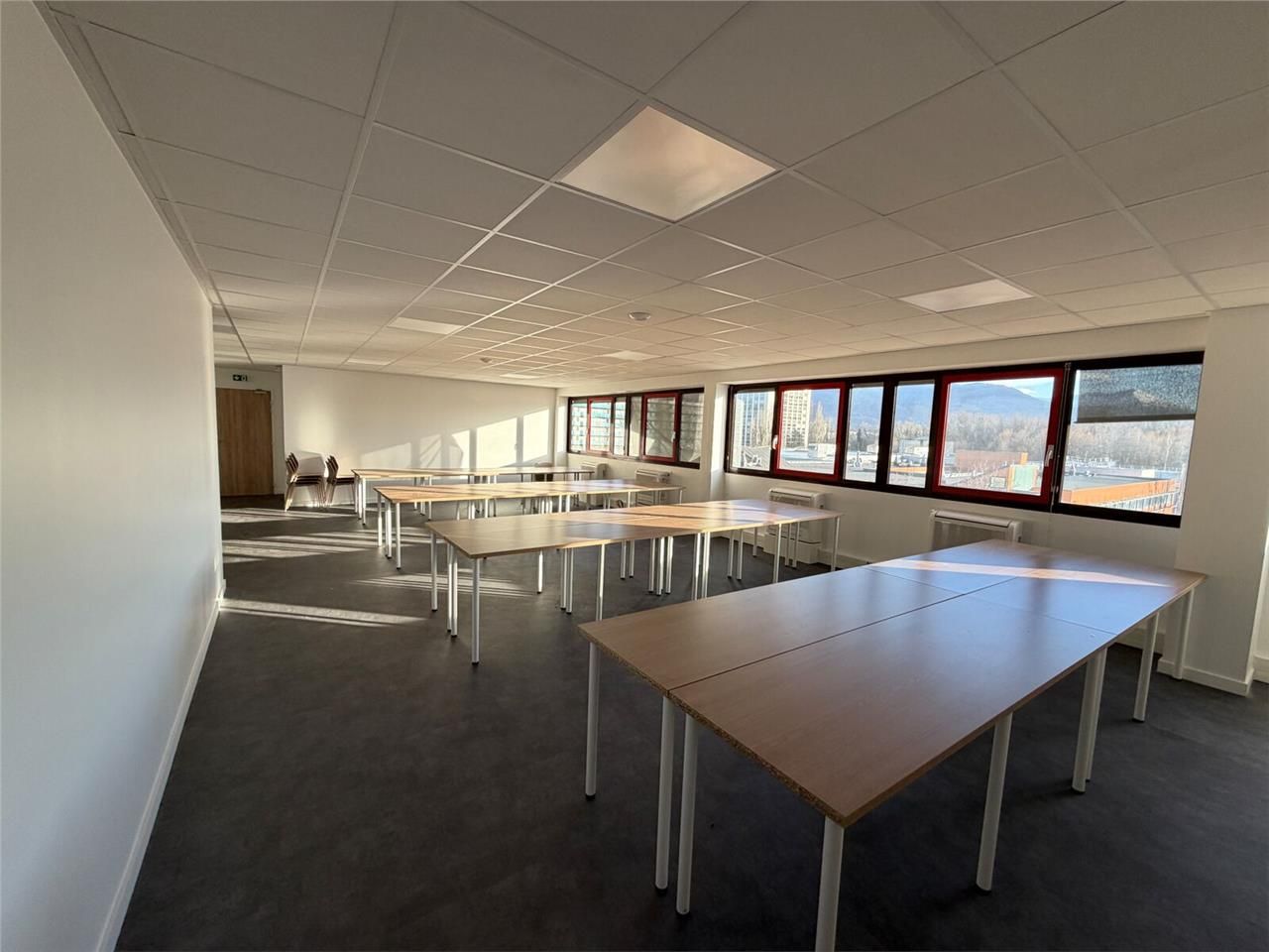 Arthur Loyd Grenoble vous propose une surface de 