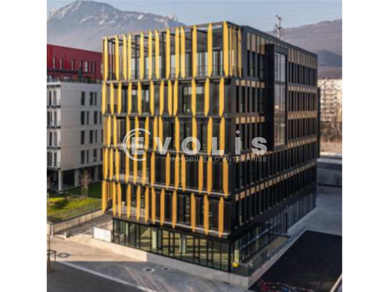 EVOLIS vous propose à Grenoble, un immeuble terti