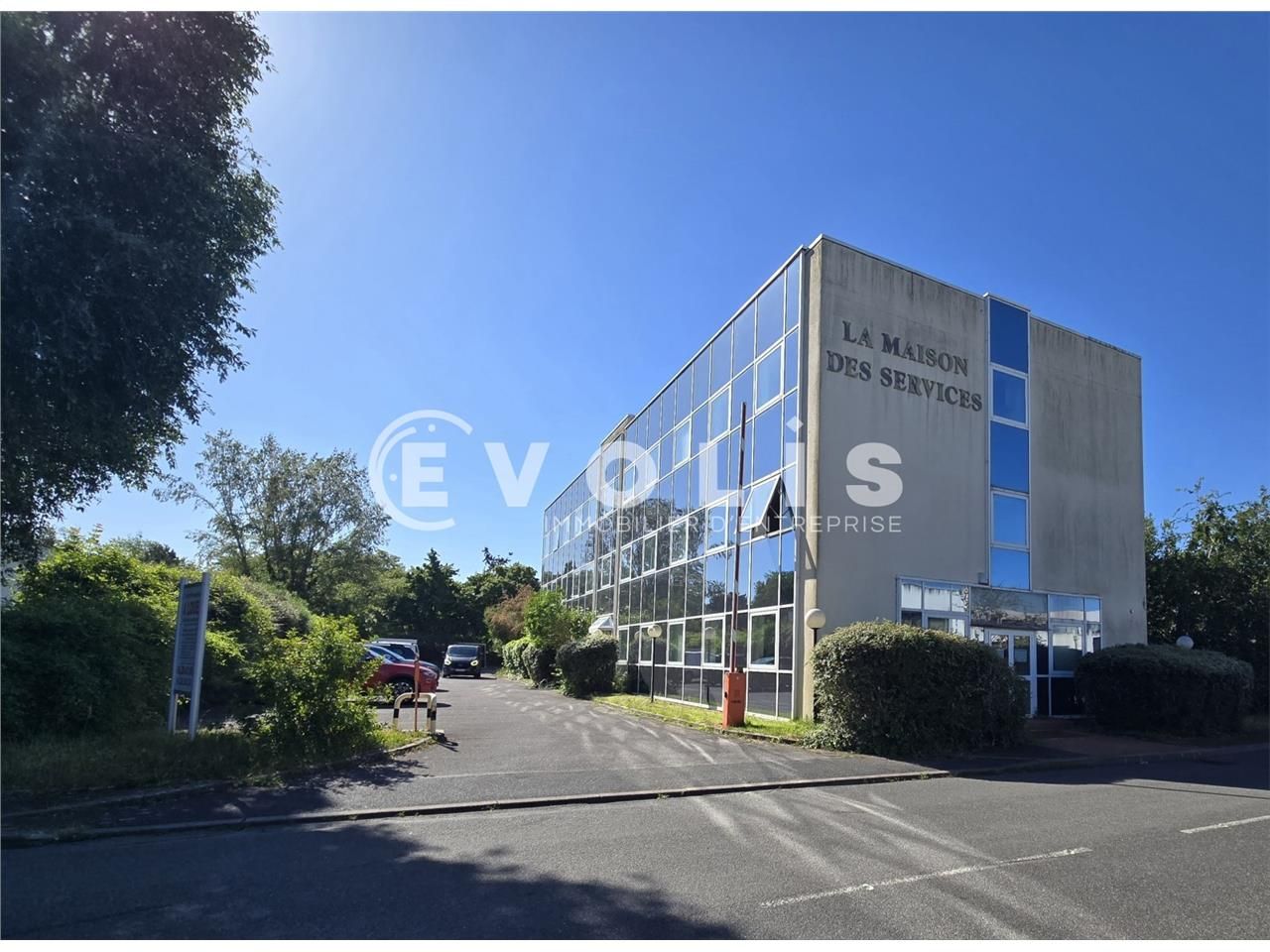 Idéalement positionné à un carrefour stratégique,