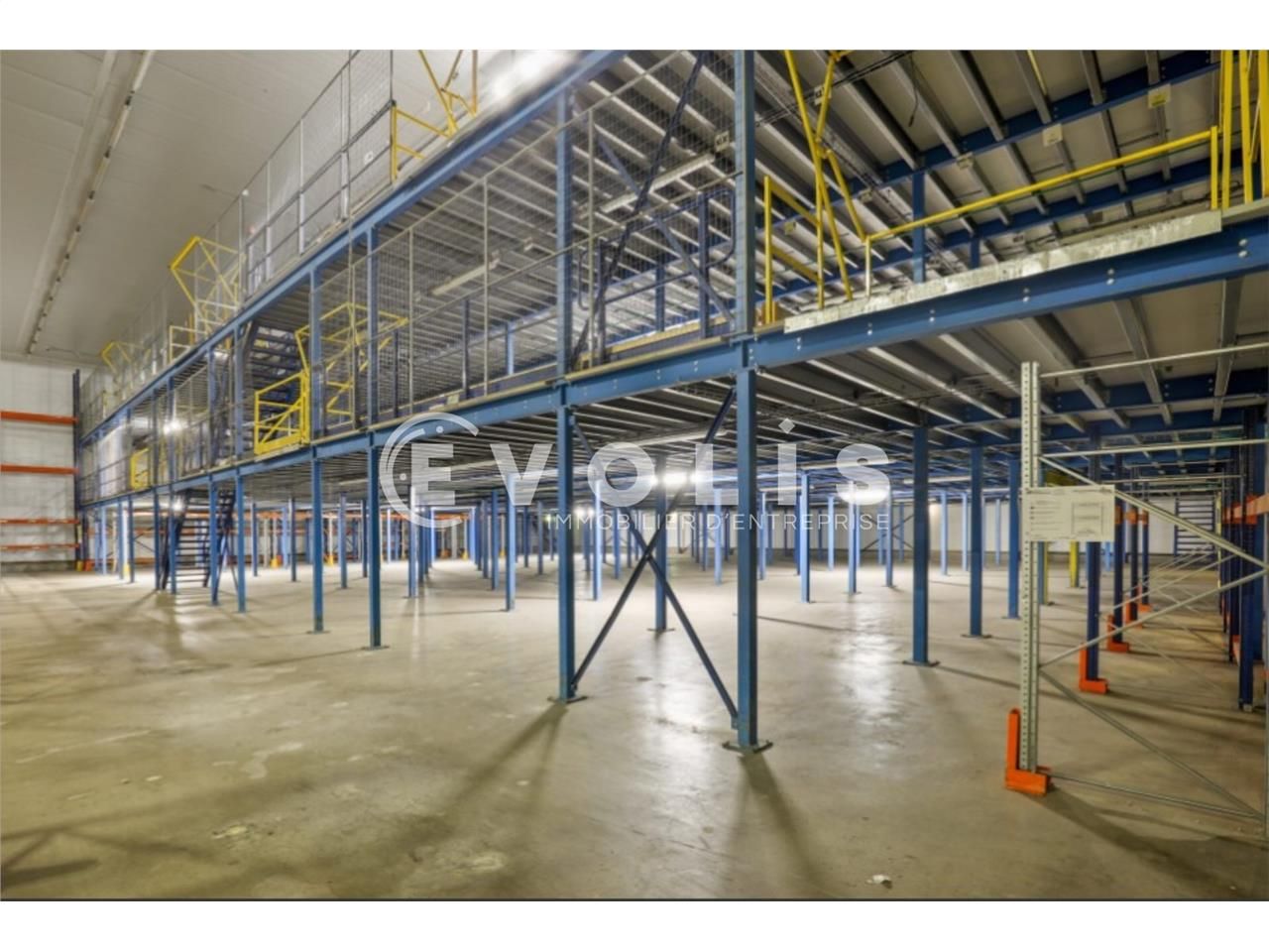 À la recherche d'entrepôts à louer à Chilly-Mazar