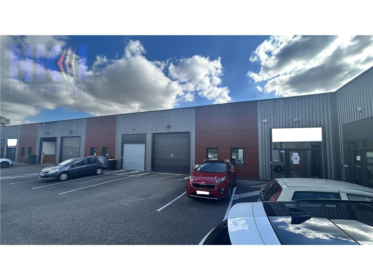 Location Local d'activités 1021 m² non divisibles