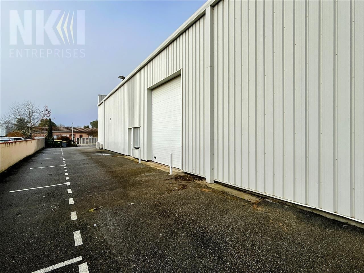 720 m² pour ce loc en location à Grenade