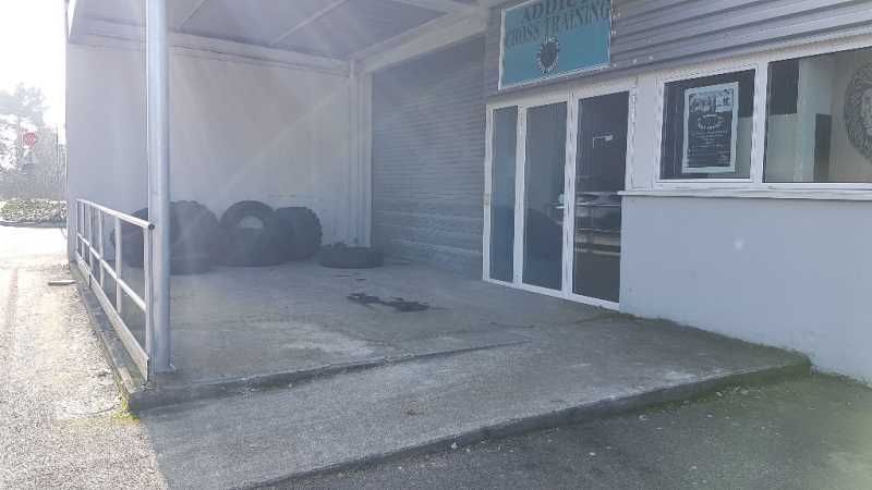 À Pessac au sein de la ZA Bersol et d'un ensemble