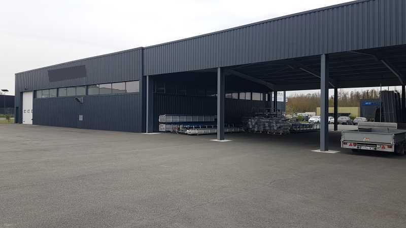 A Saint-Denis-de-Pile, à proximité de l'A89, au s