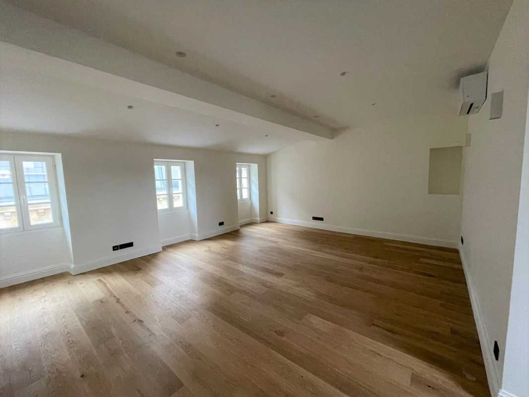 Triangle d'or au coeur du centre-ville de Bordeau