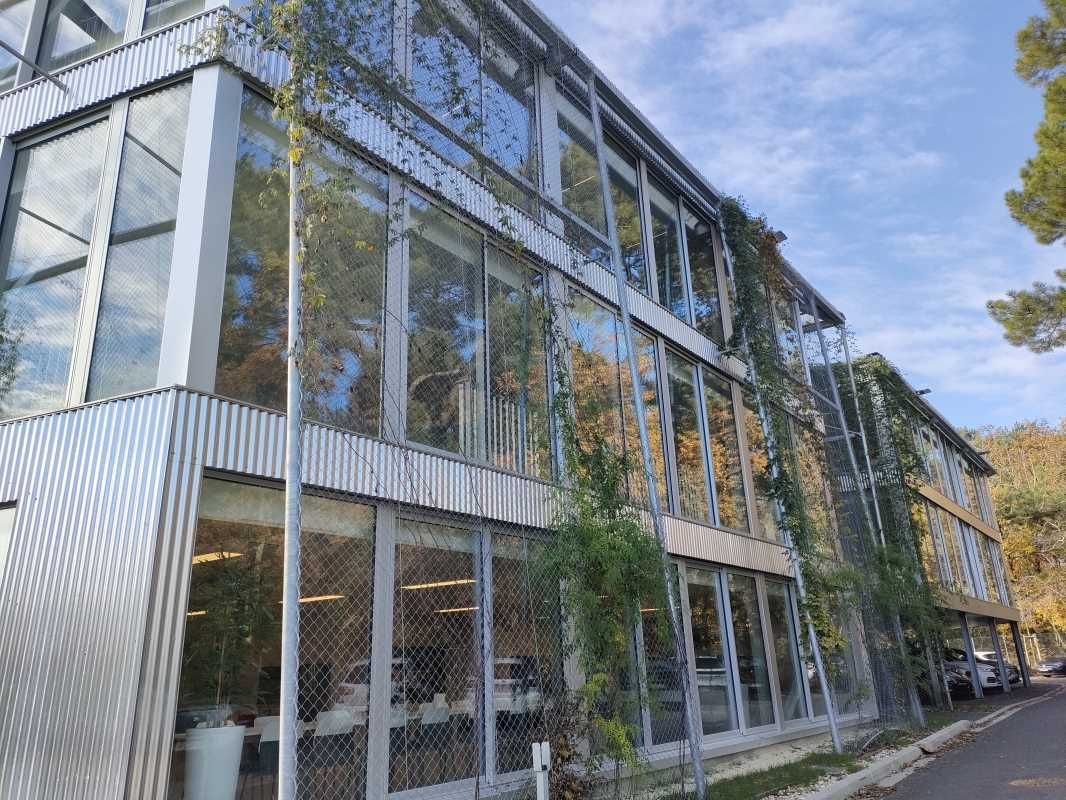 Au coeur de la zone d'activités Jean Mermoz et d'