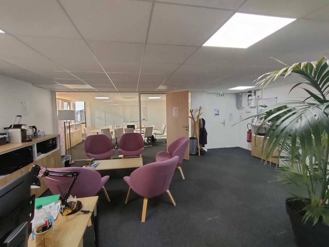 Au pied du tram C/D Tauzia et à 5 min à pieds de 