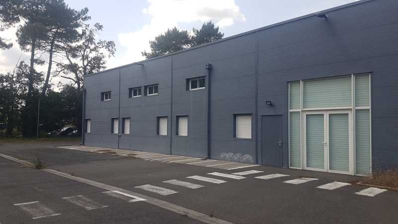 A proximité de la rocade sortie 12 à Saint Jean d