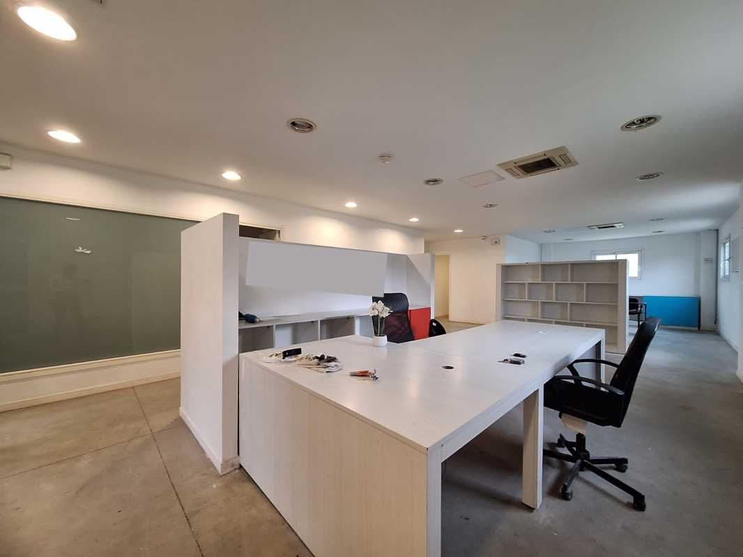 Situé au coeur de la Zone Industrielle de Blanque