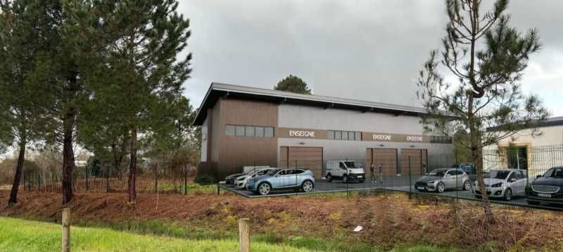 A proximité de l'A63 sortie 23 sur la commune de 