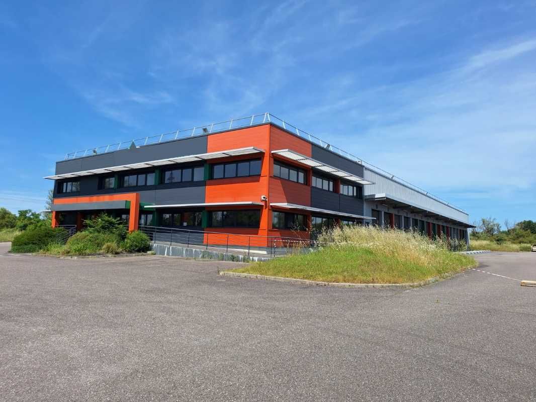 A Bruges, au sein de la ZI Bruges Fret, RCG vous 