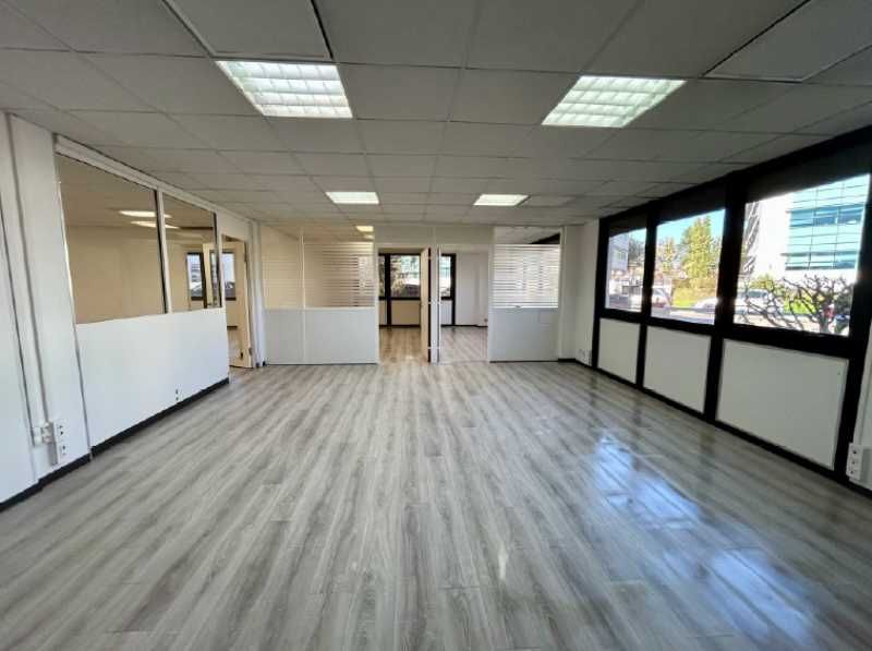 Au sein de la zone Chateau Rouquey à proximité im