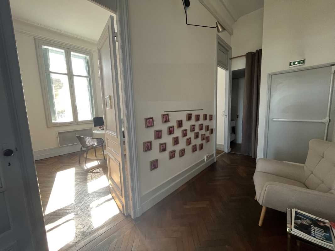 A proximité de la gare Saint Jean, RCG Bordeaux v