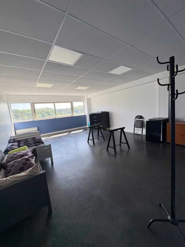 Au sein d'une zone d'activités à Martignas, RCG v