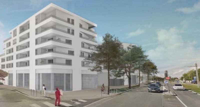 A proximité de la ligne de Tram A arrêt Quatre Ch