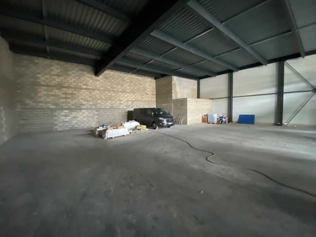 Au sein de la Zone d'Activités Cantelaudette à Lo